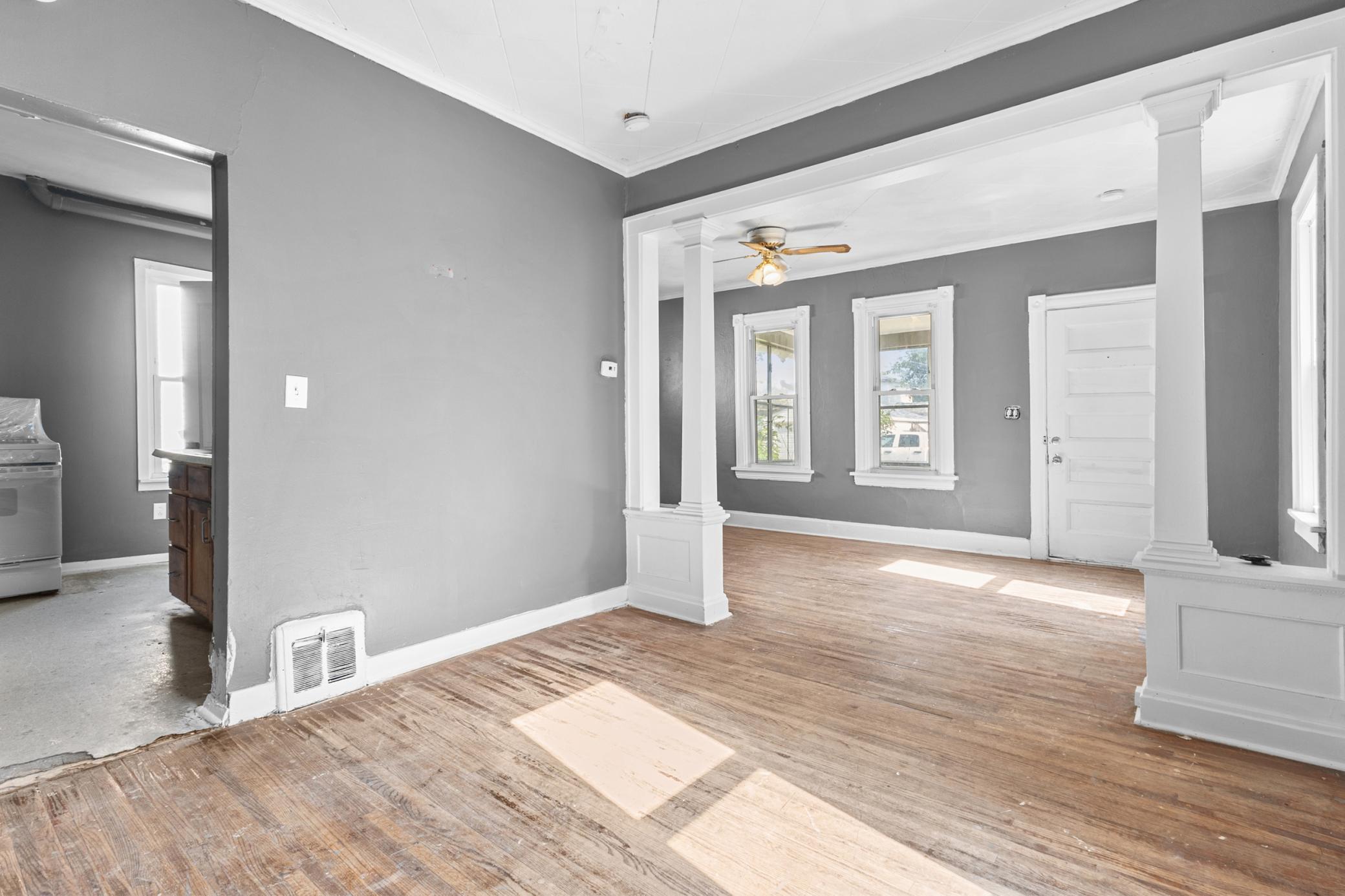 324 Van Buren Avenue