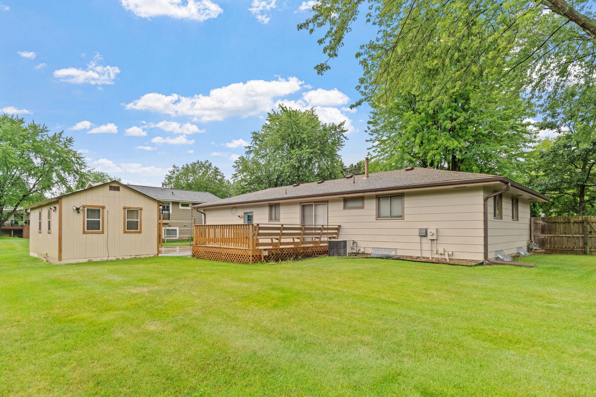 1381 Balsam Street E