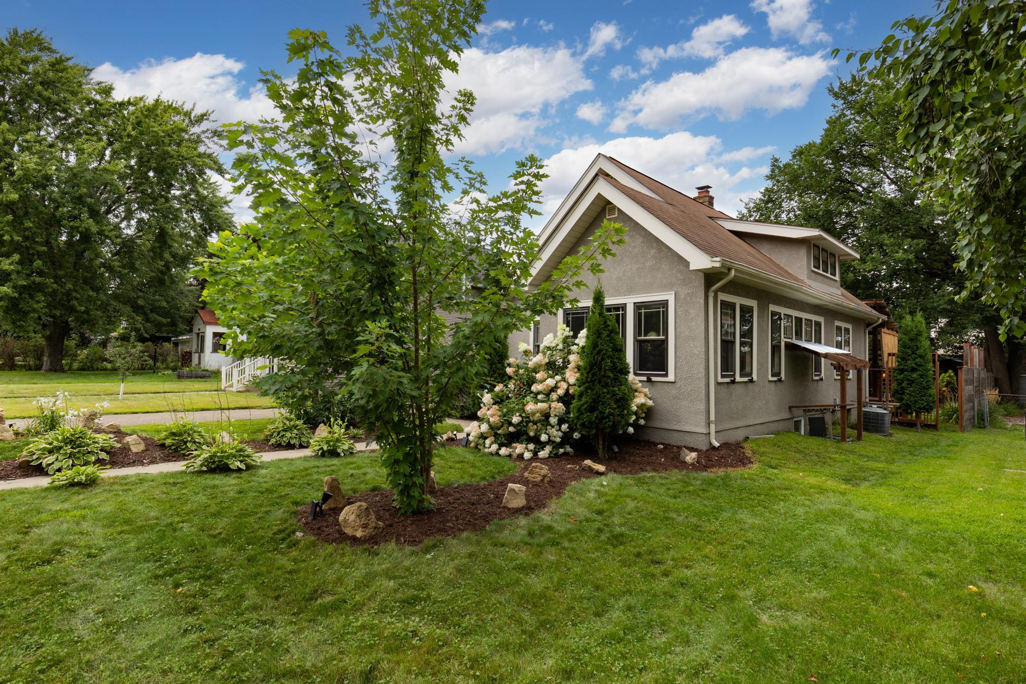 3324 Weenonah Place