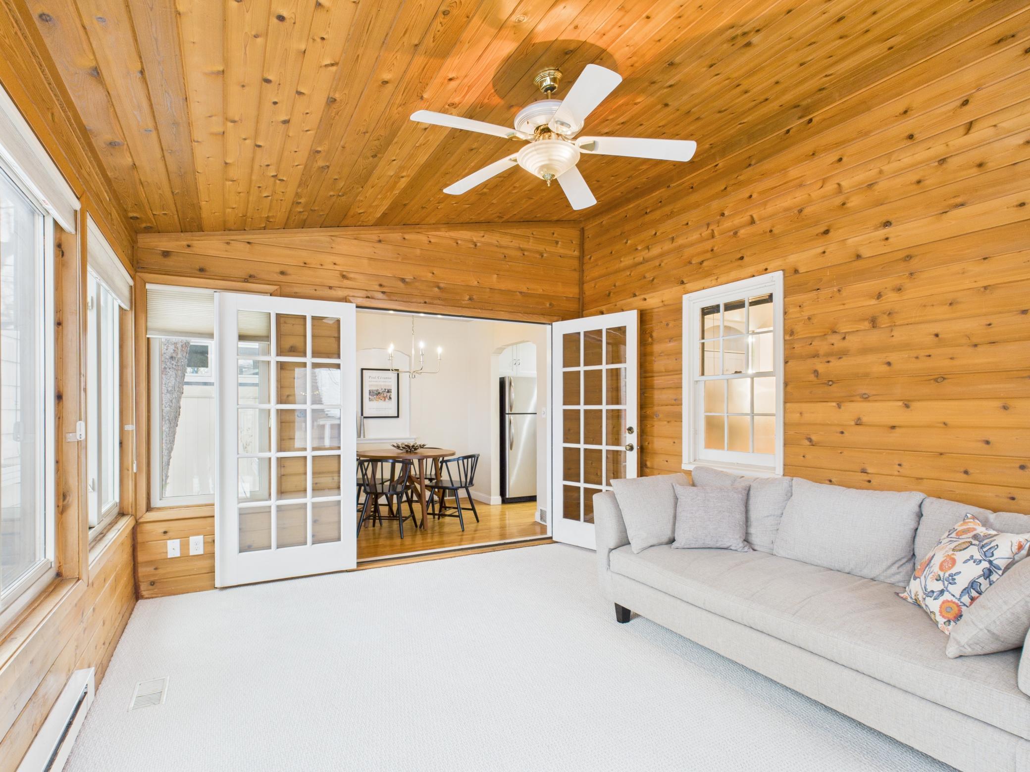 4534 Vallacher Avenue