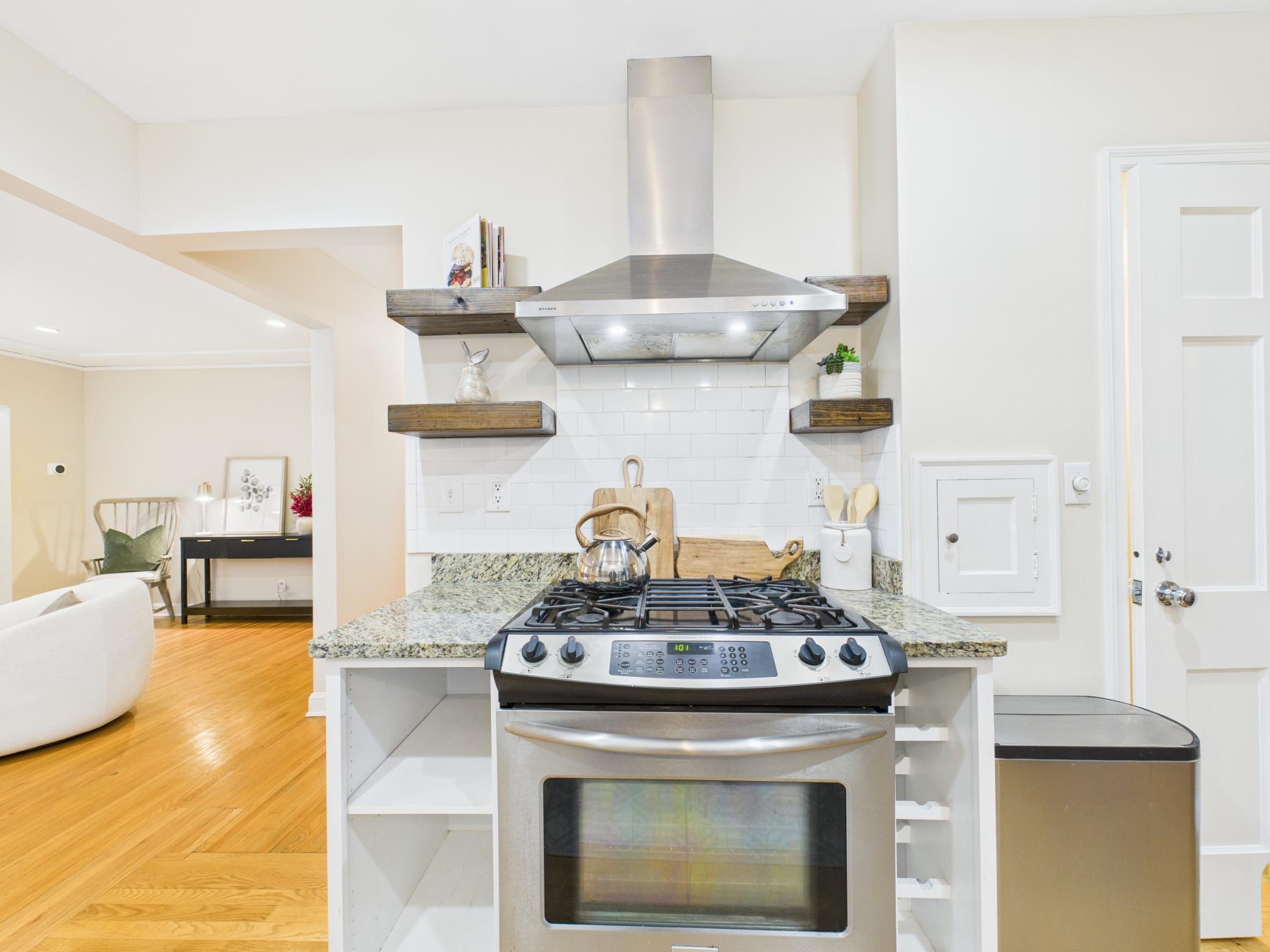 4534 Vallacher Avenue