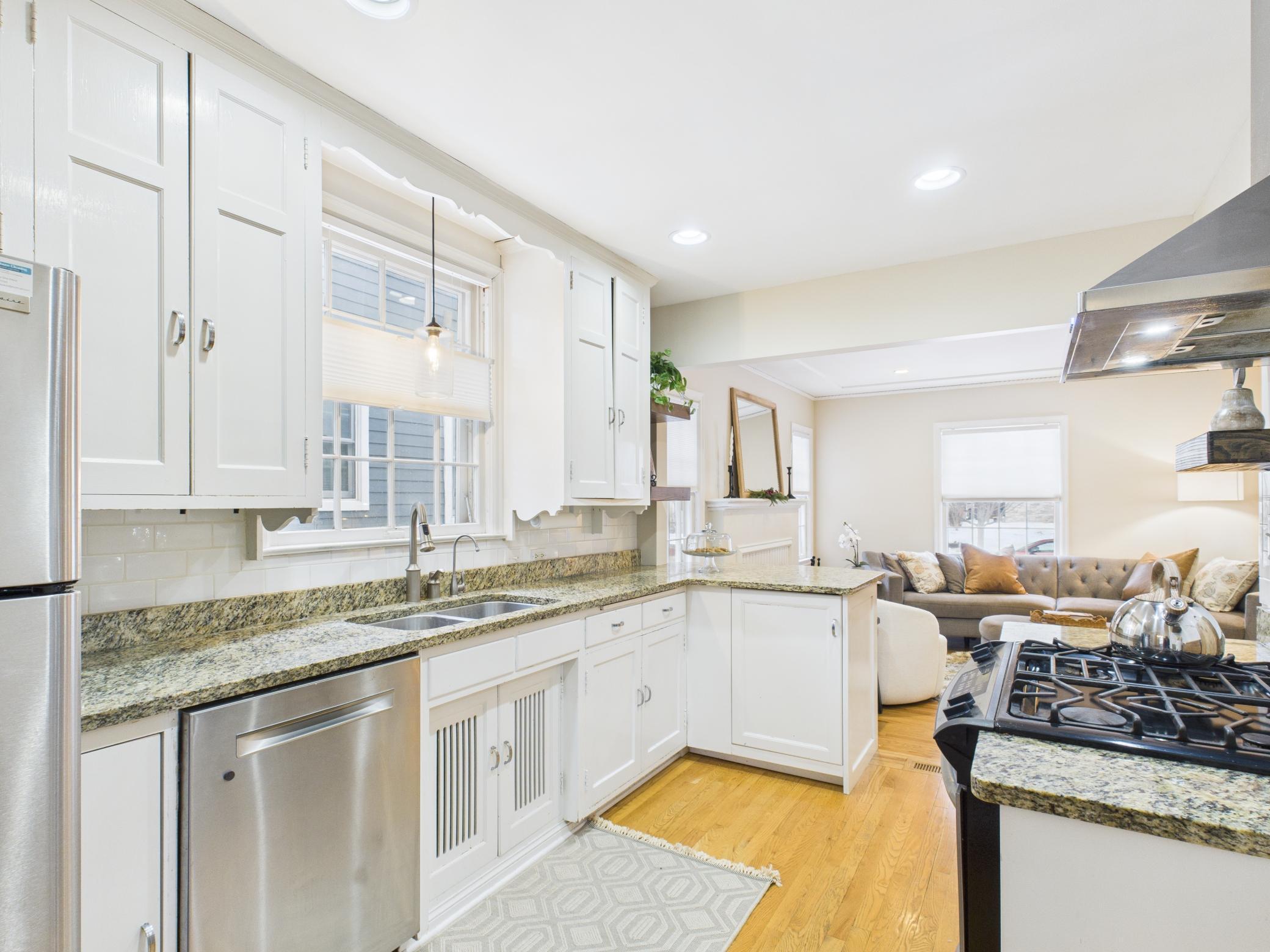 4534 Vallacher Avenue