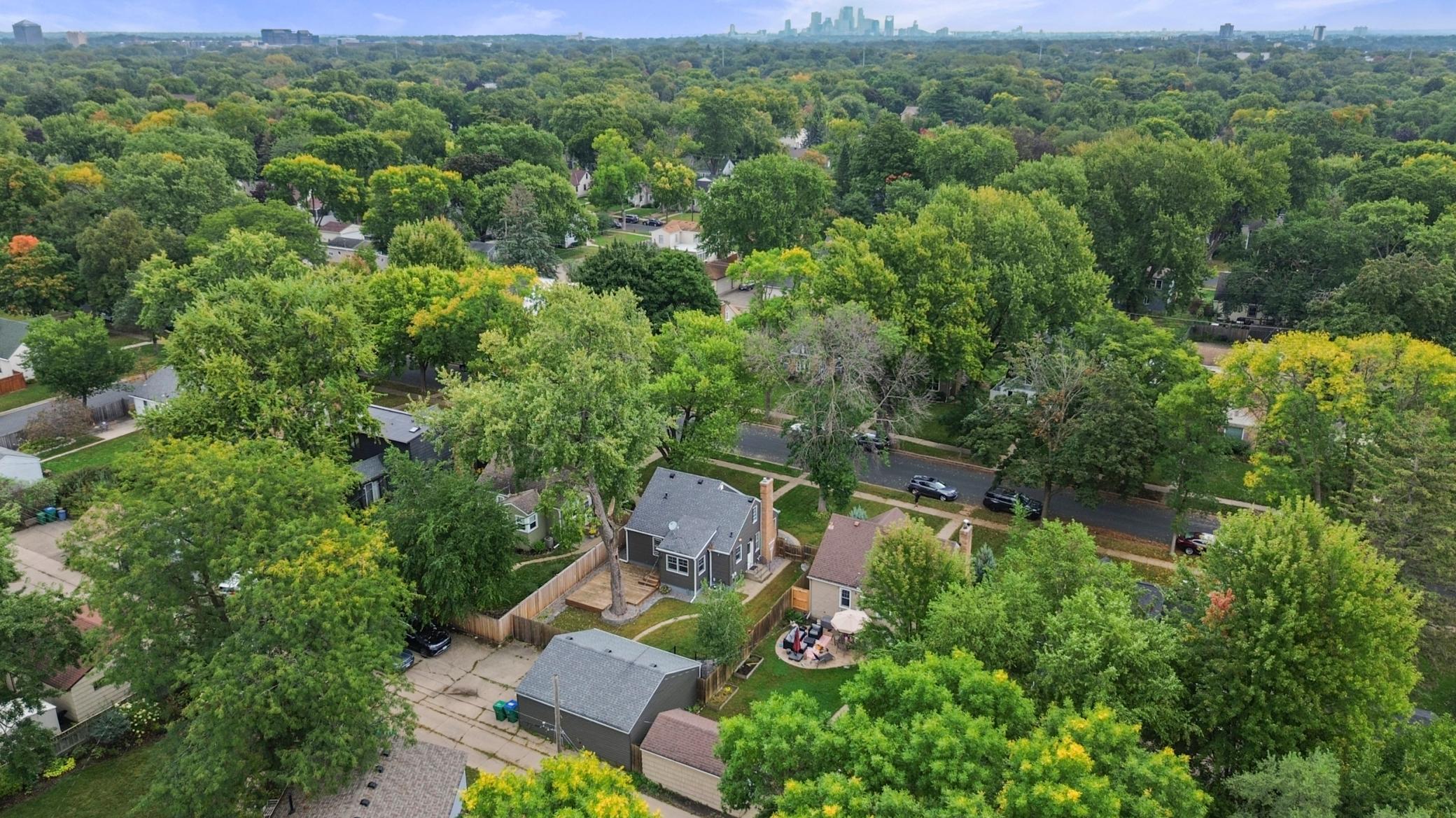 3216 Kentucky Avenue S