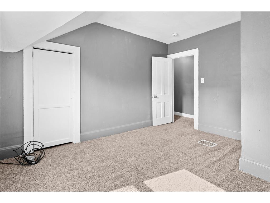 324 Van Buren Avenue