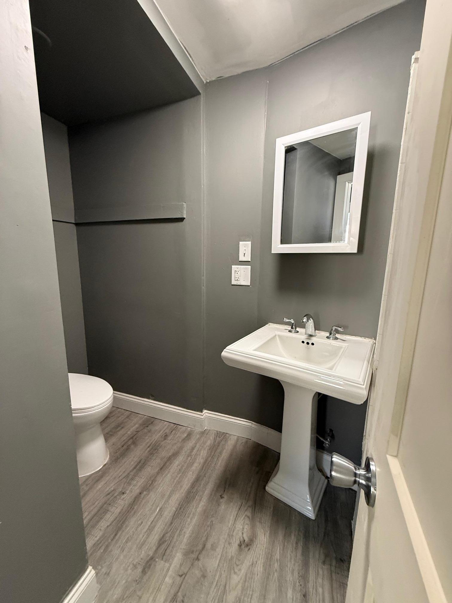 324 Van Buren Avenue