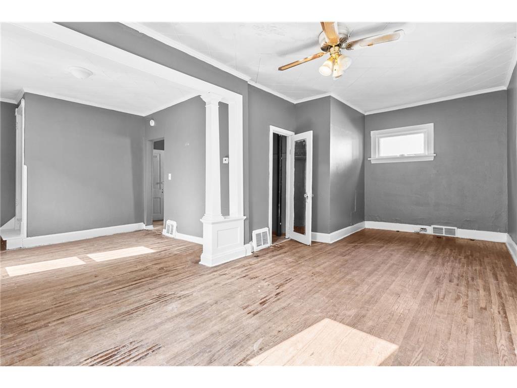 324 Van Buren Avenue