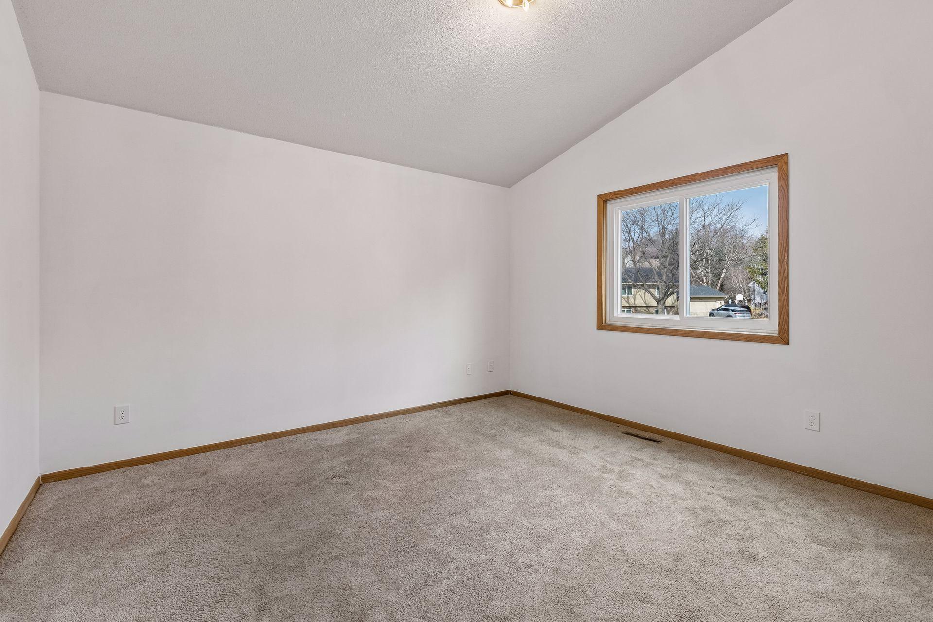 15125 Southwind Drive