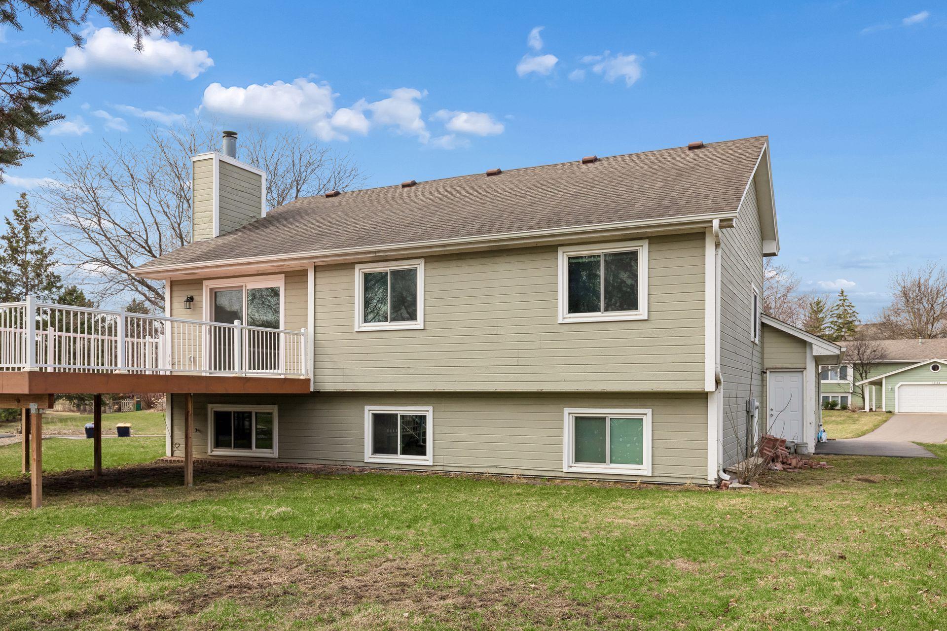 15125 Southwind Drive