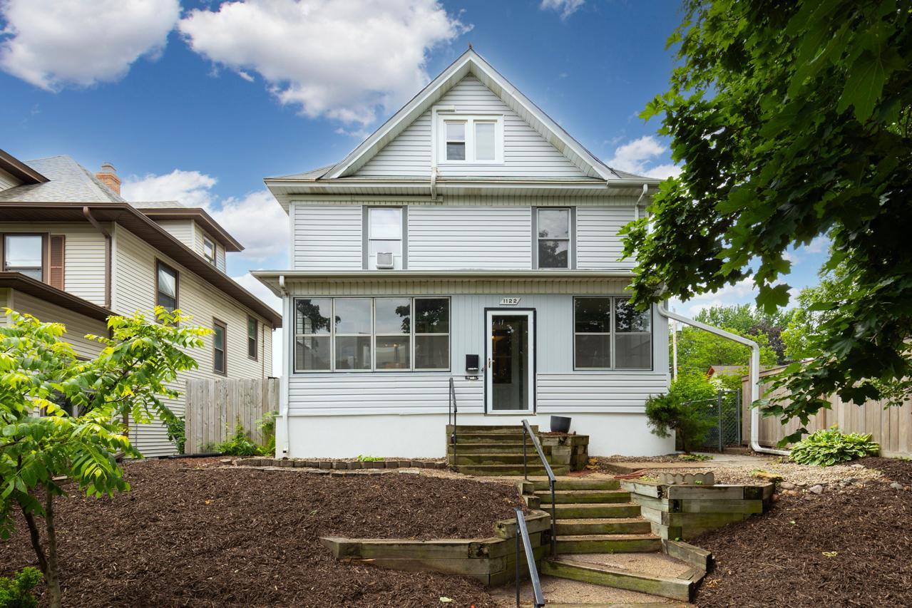 1122 Marshall Avenue
