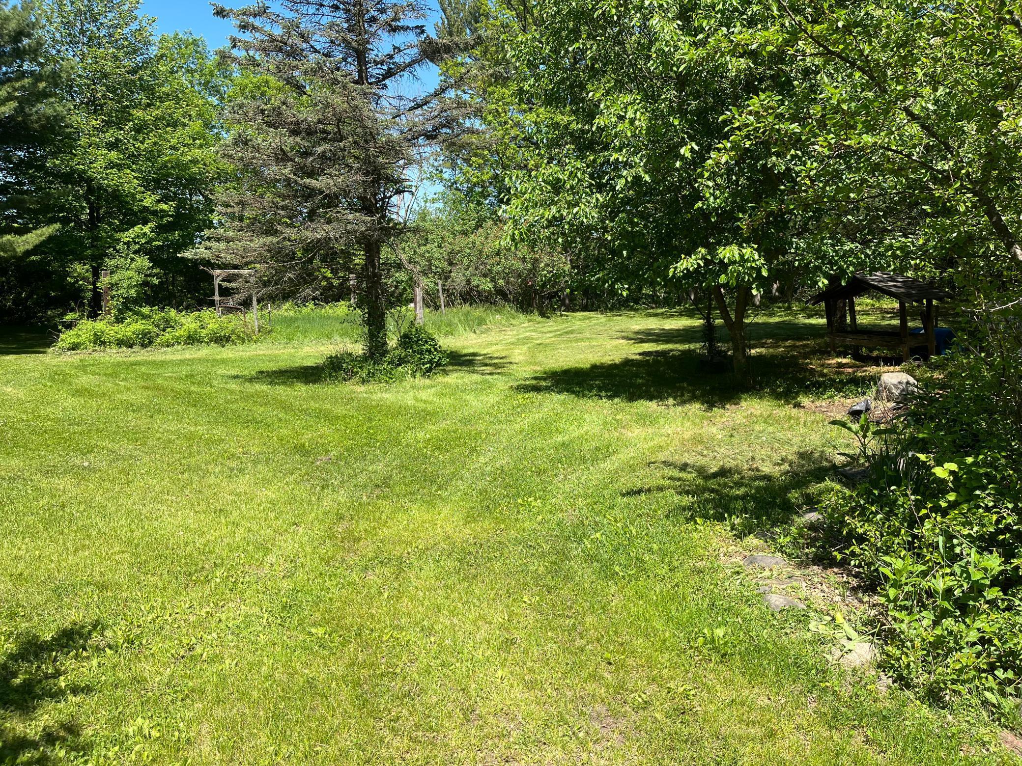 Lot 5 Eagle Point Road N