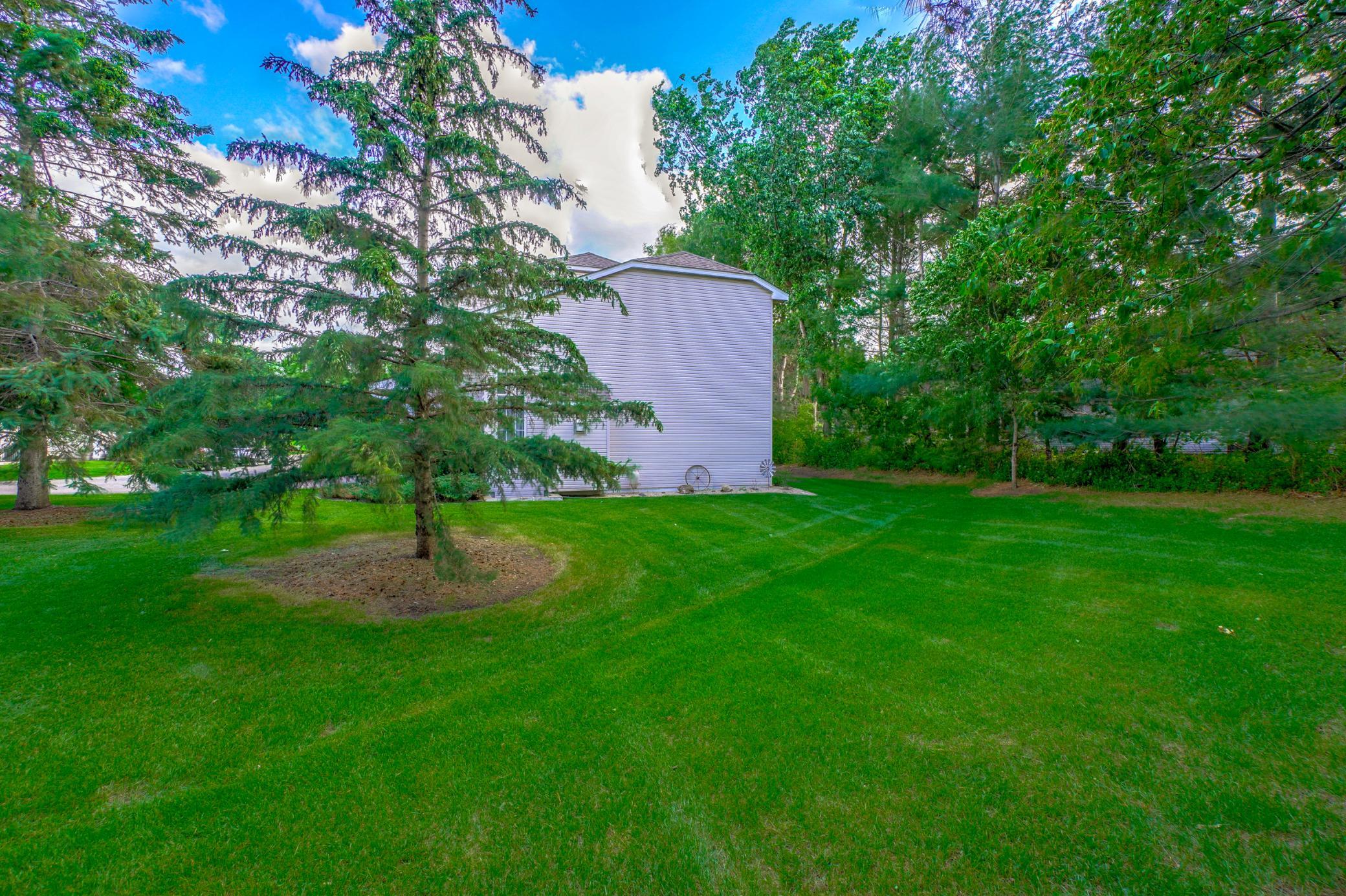 822 Evergreen Circle