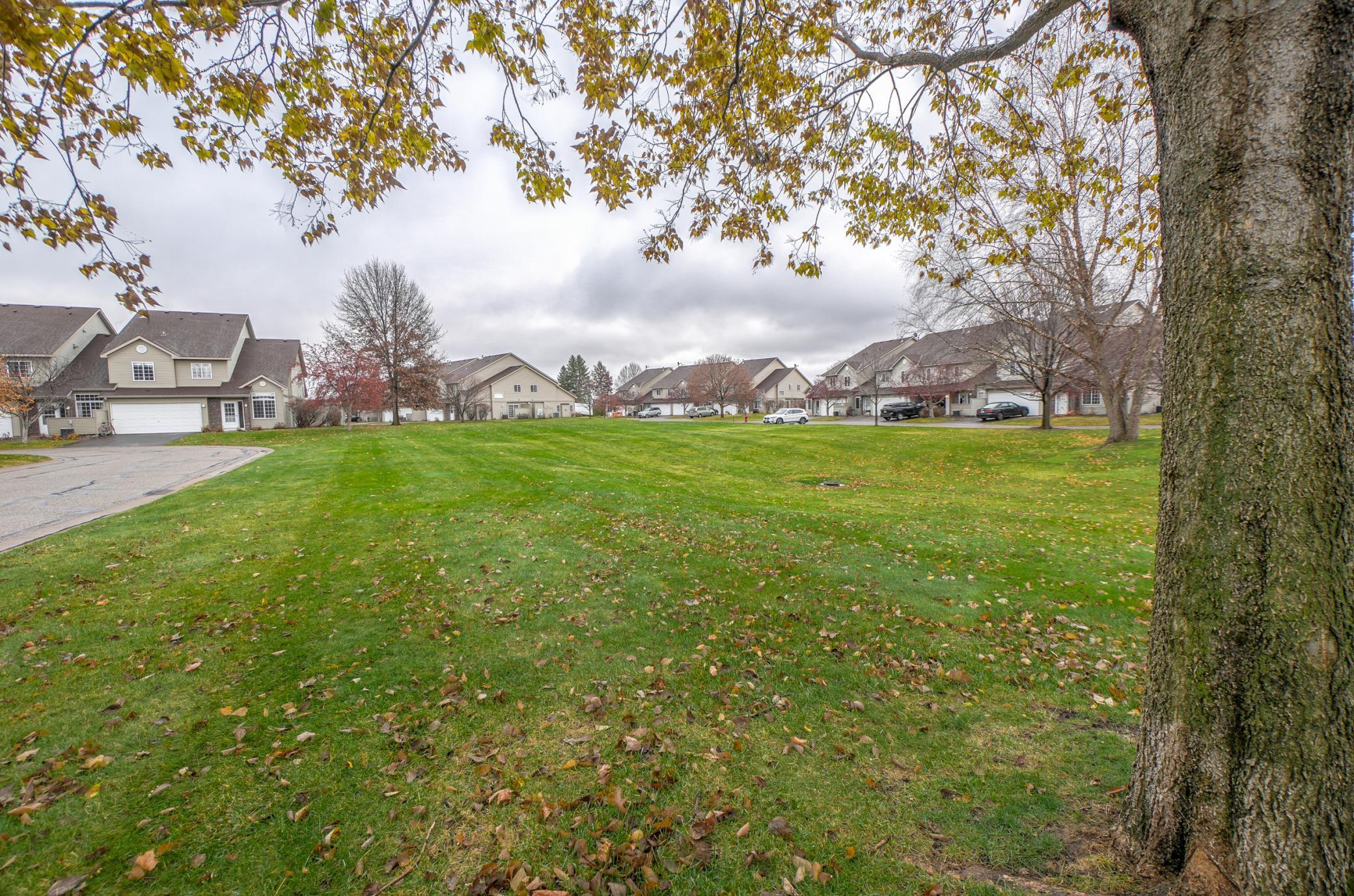 2405 Oakridge Circle