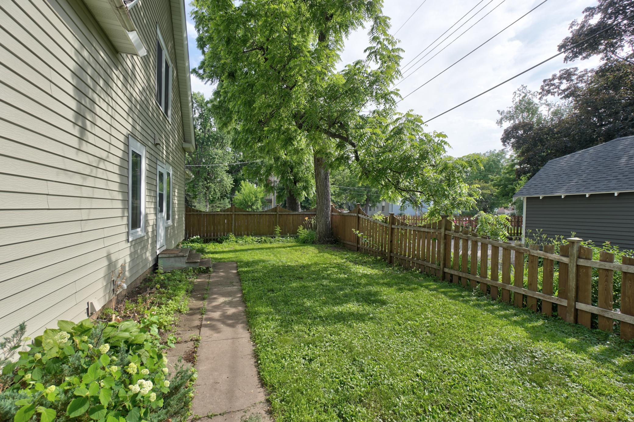 319 Elm Street