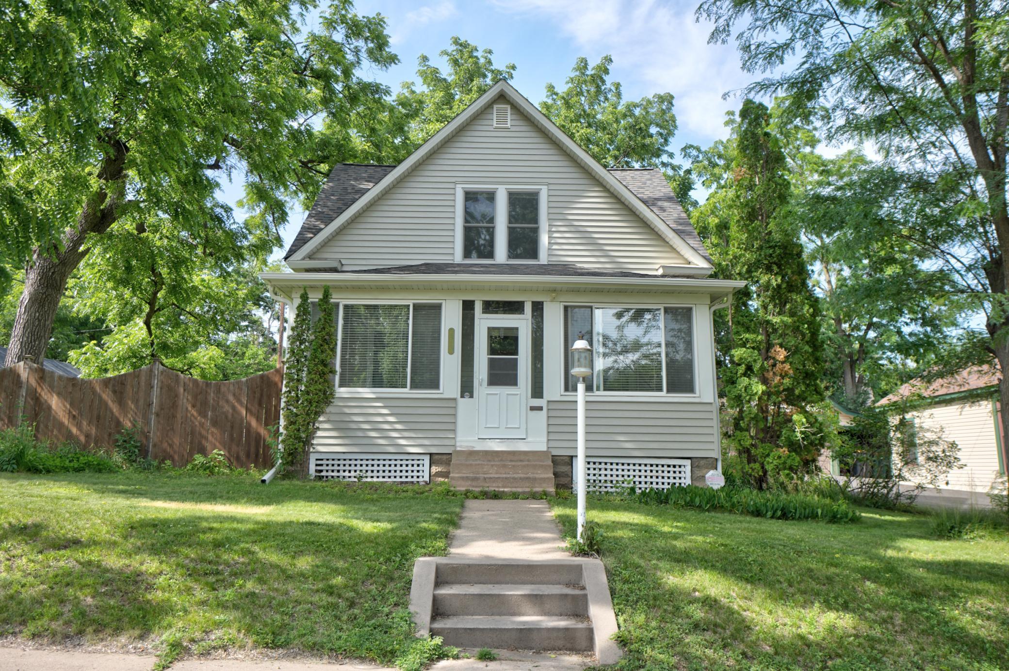 319 Elm Street