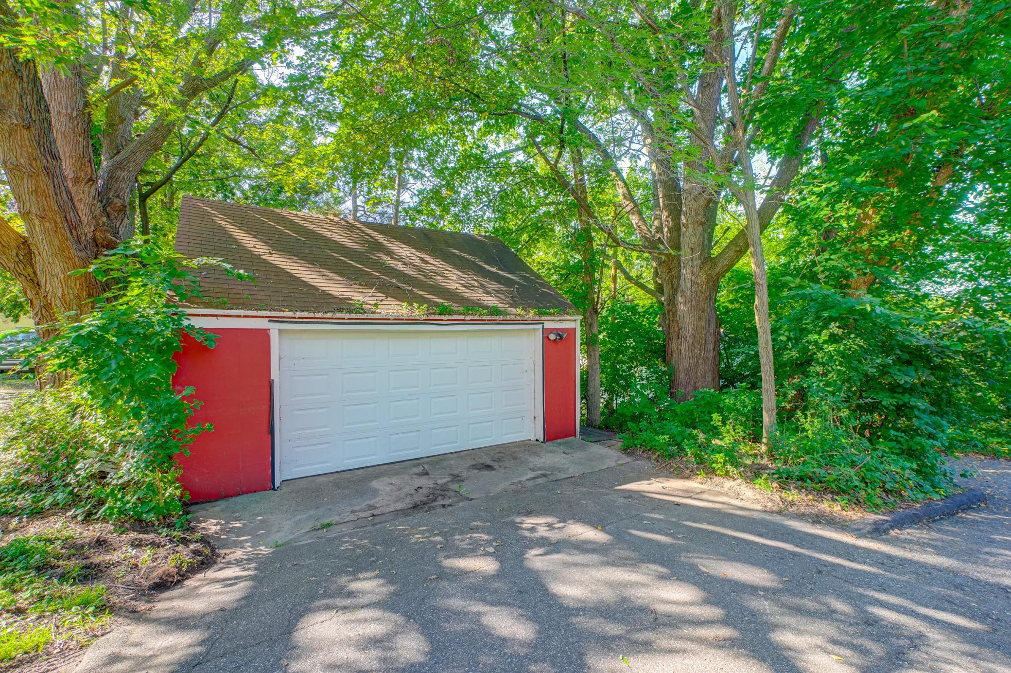 83 Dahlia Street