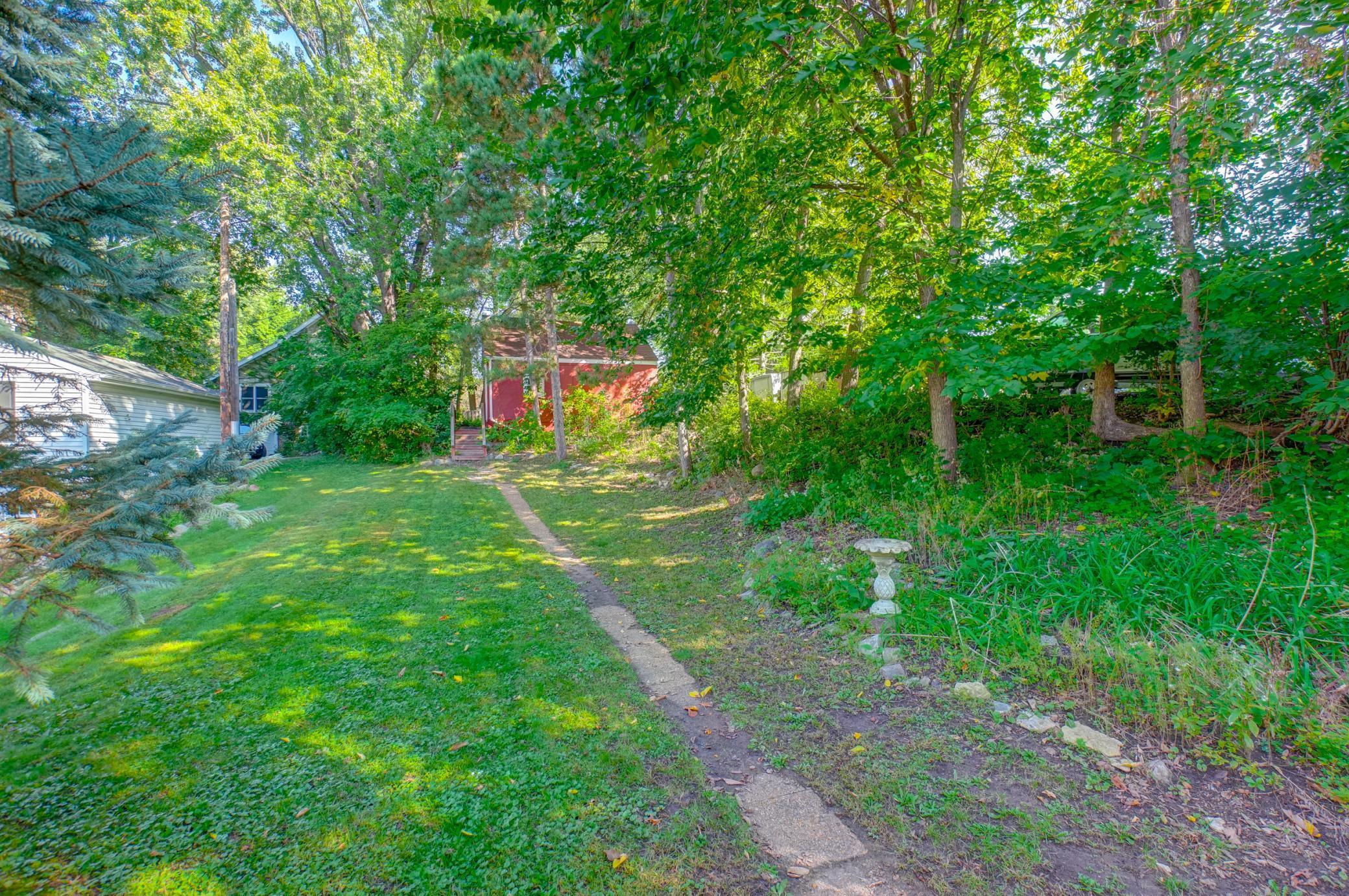83 Dahlia Street