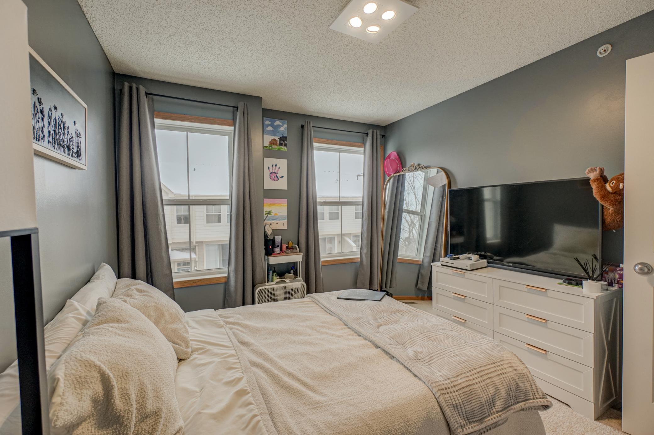 4675 Victor Path Unit: 6