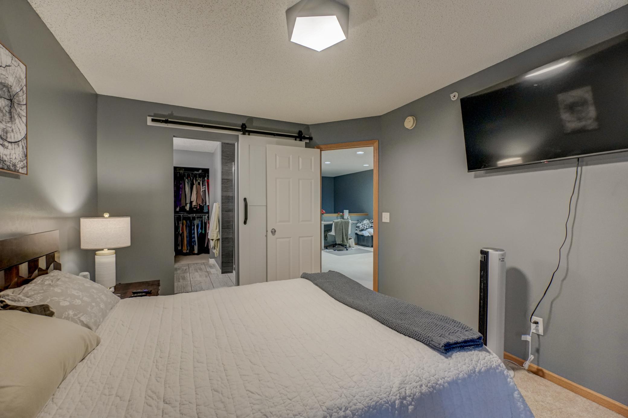4675 Victor Path Unit: 6