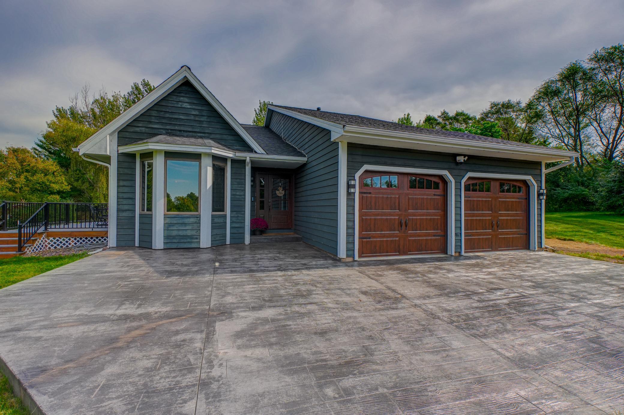 847 Lassie Lane