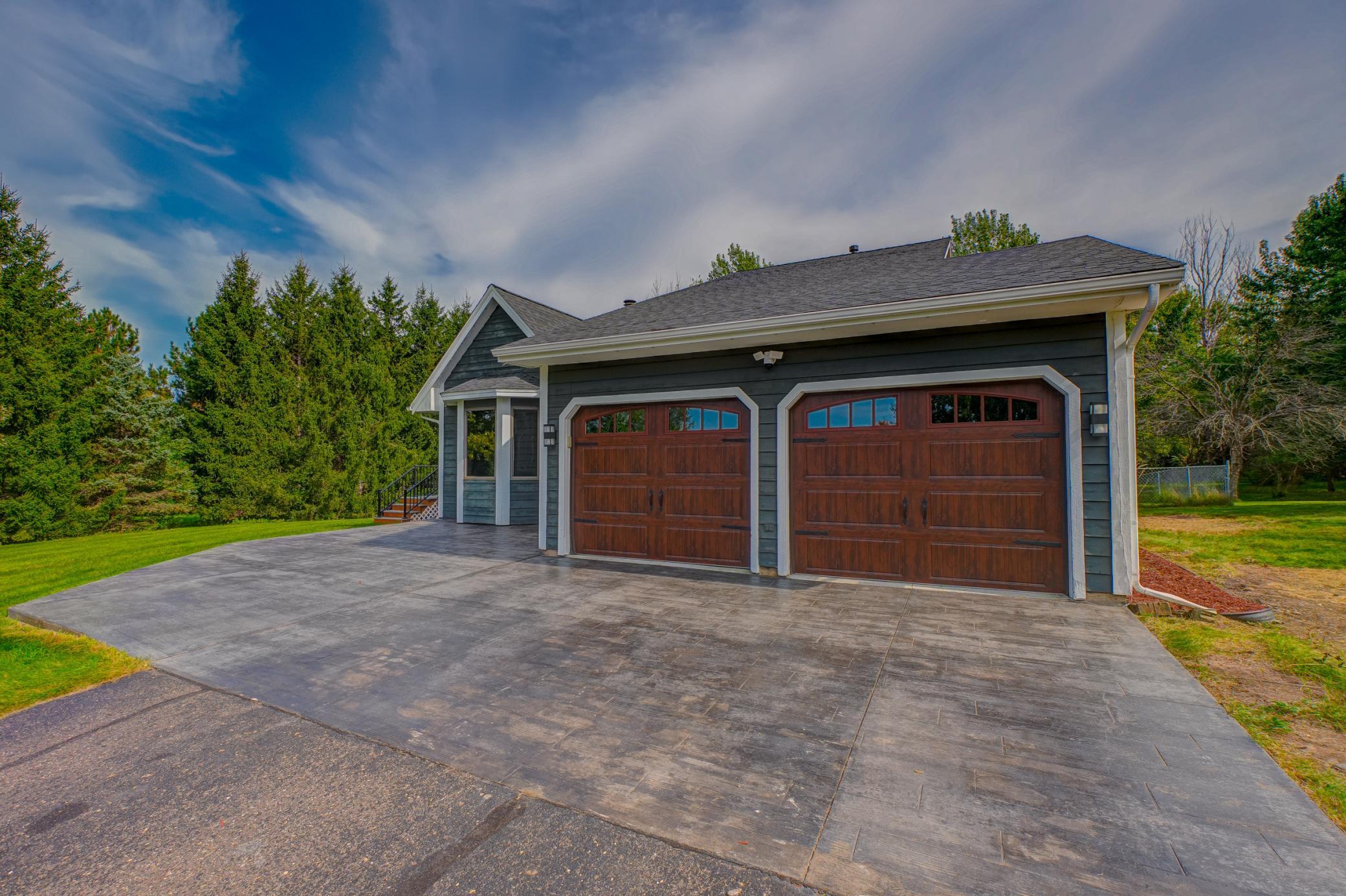 847 Lassie Lane