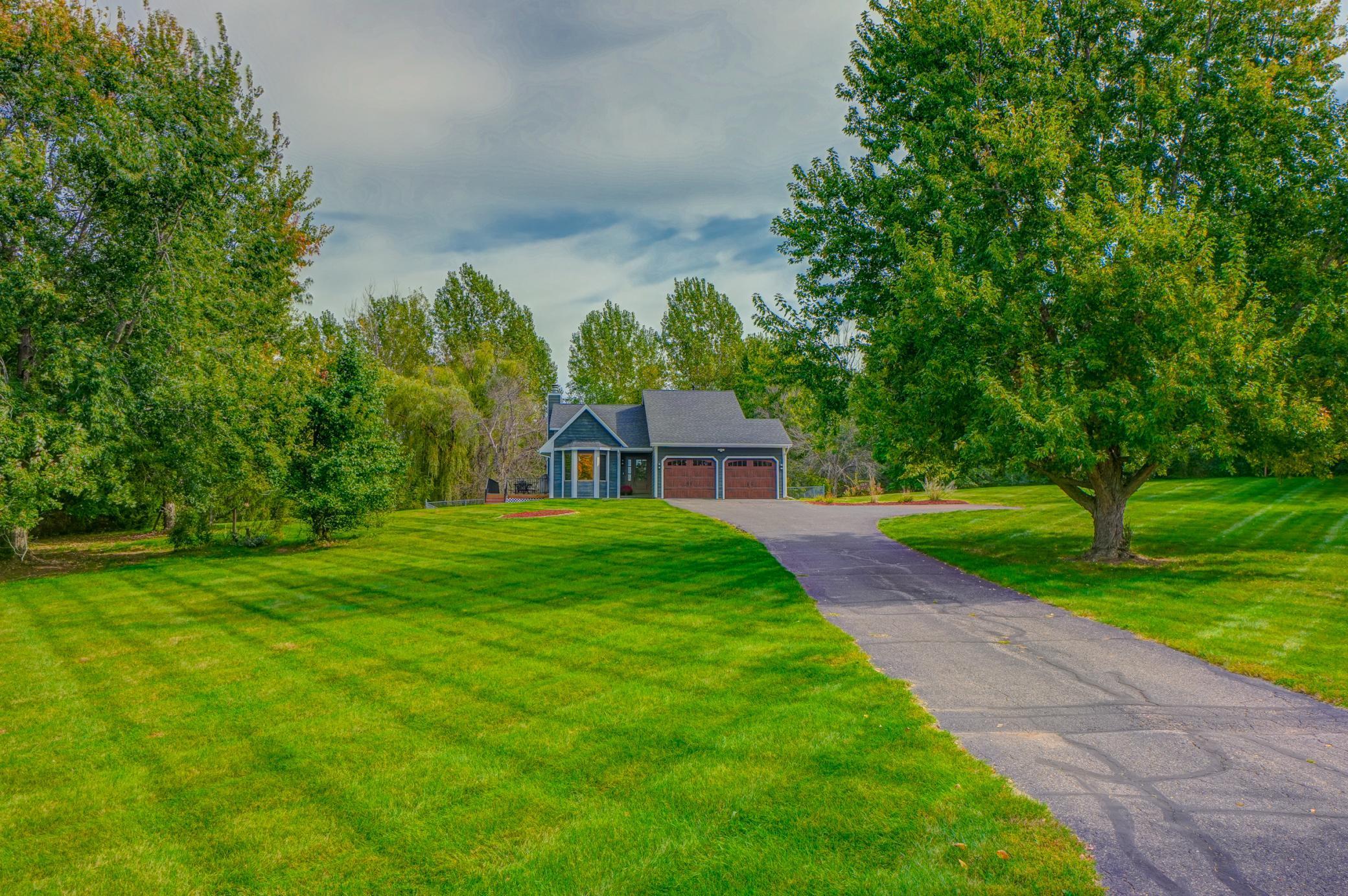 847 Lassie Lane