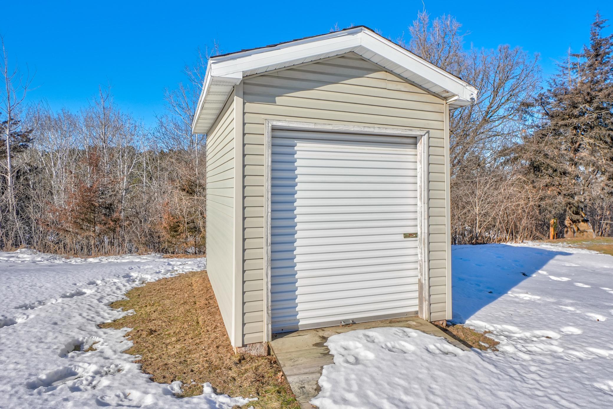 938 Waxon Lane