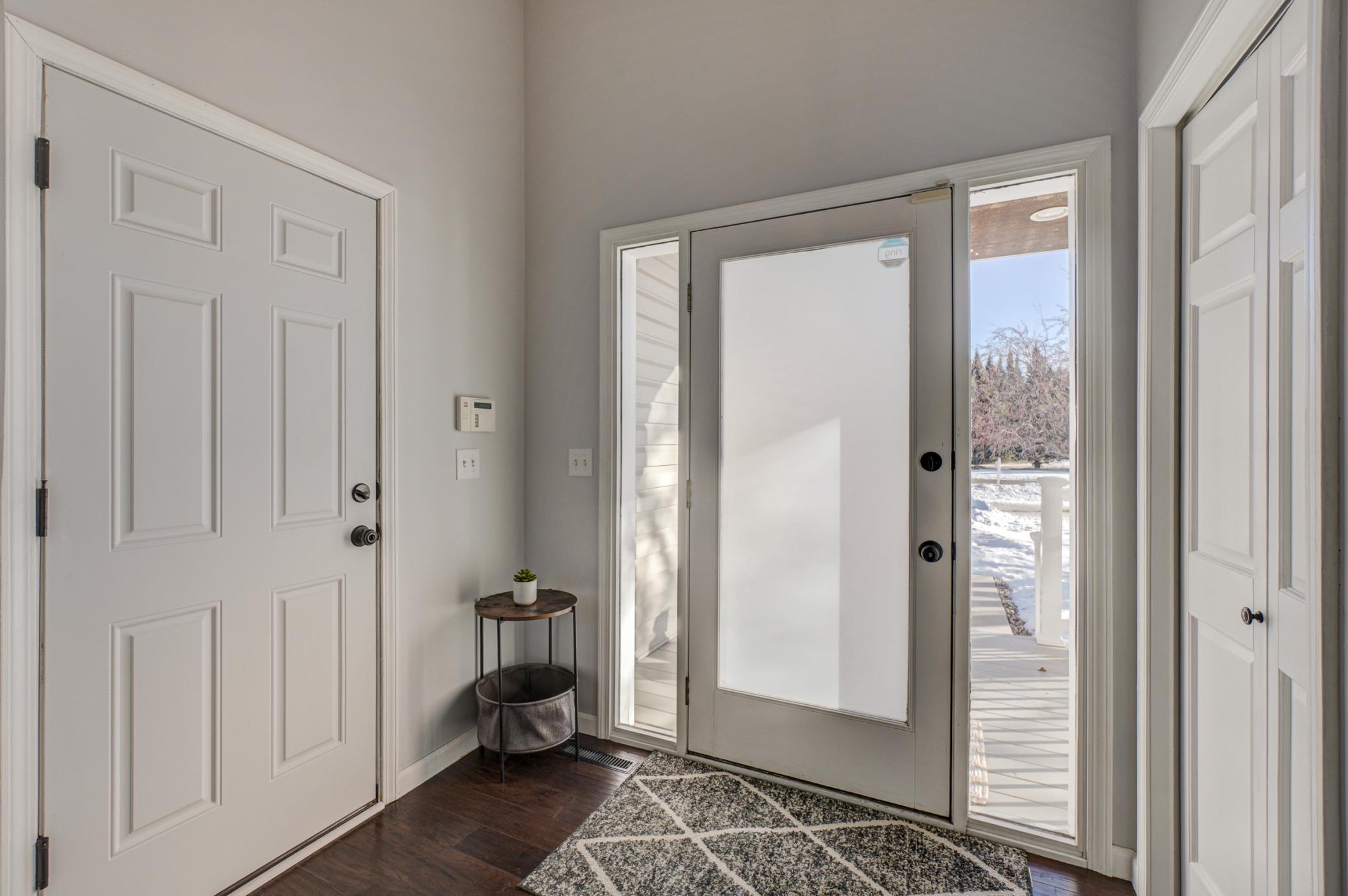 938 Waxon Lane