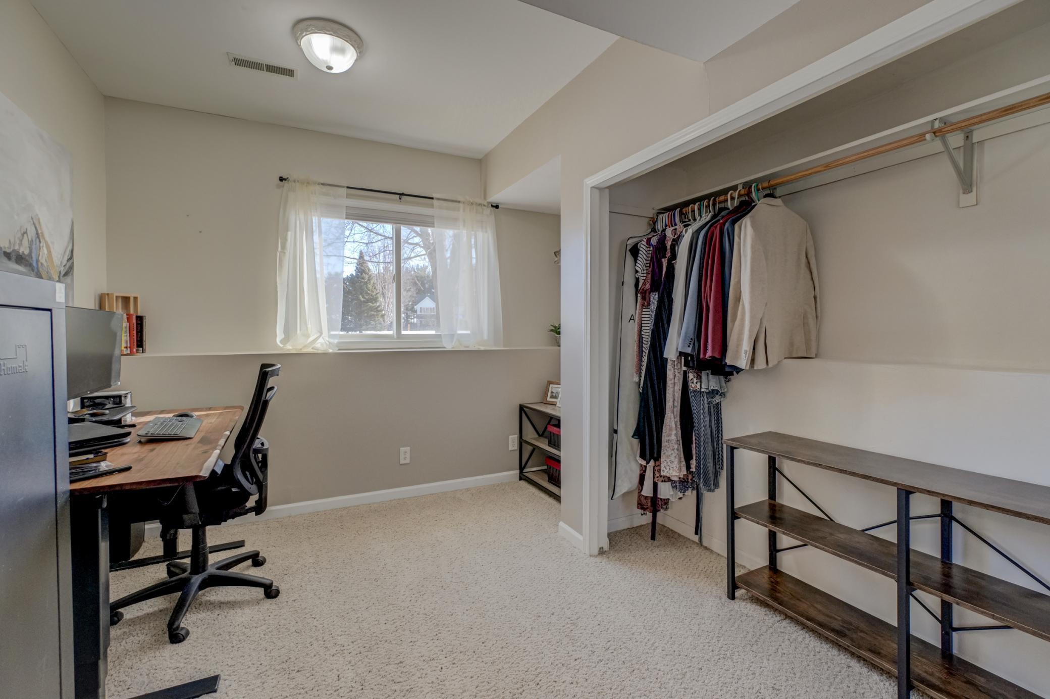938 Waxon Lane