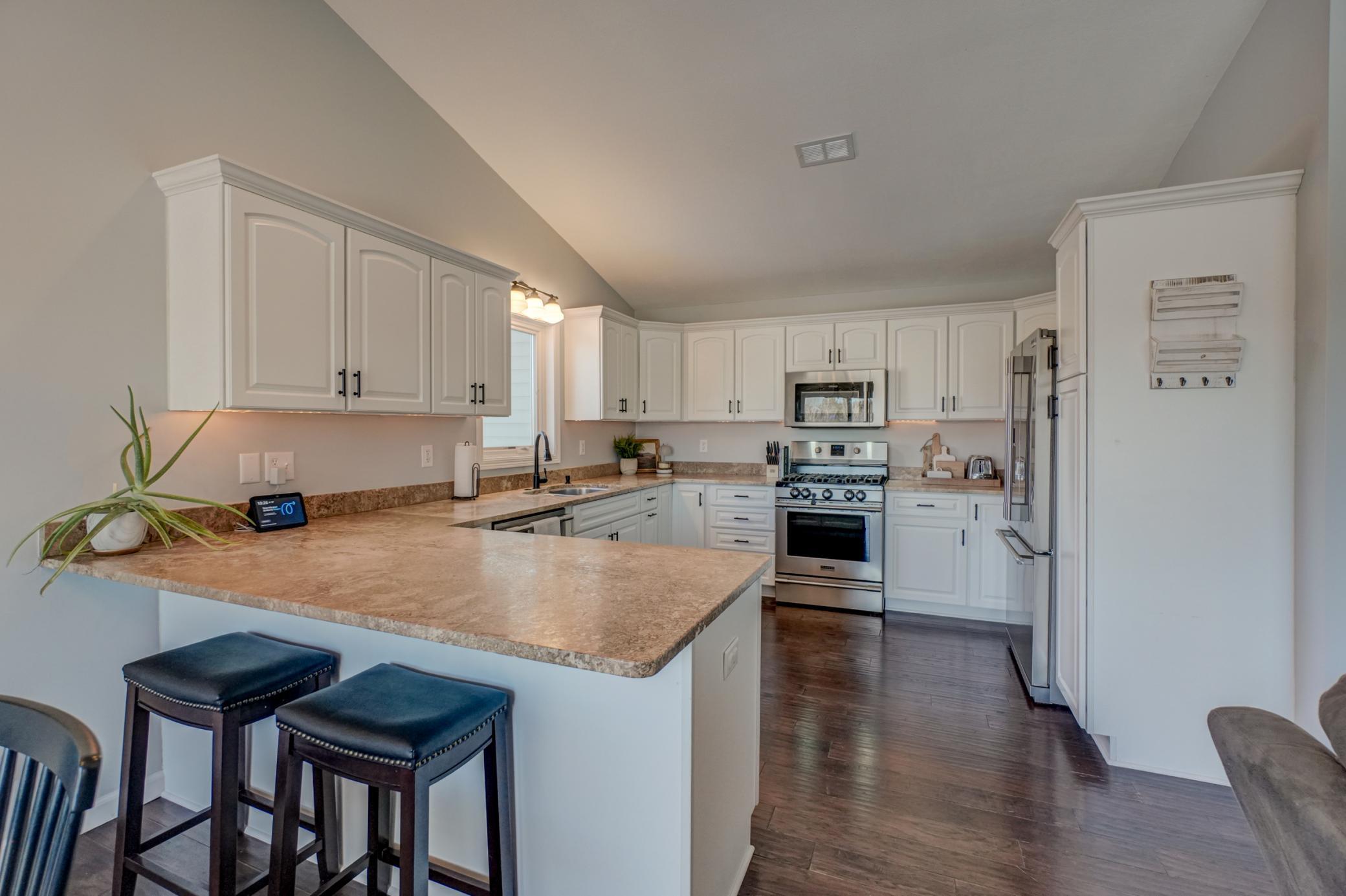938 Waxon Lane