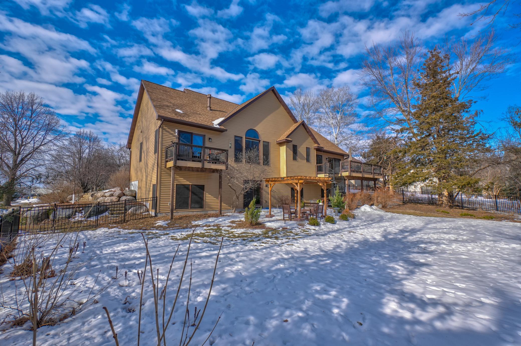 1100 Juniper Way