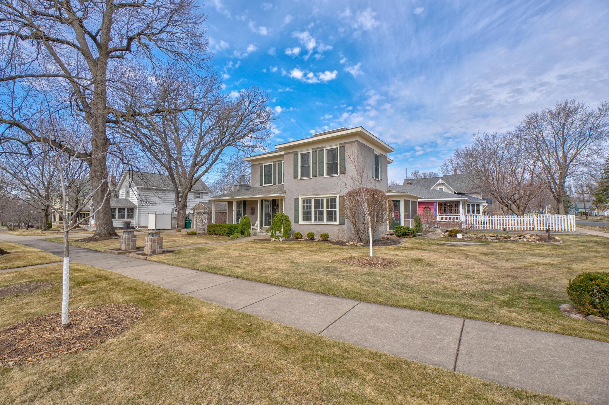 625 Orange Street