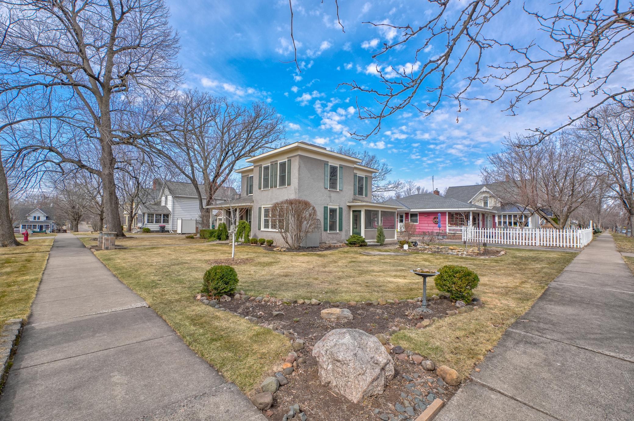625 Orange Street