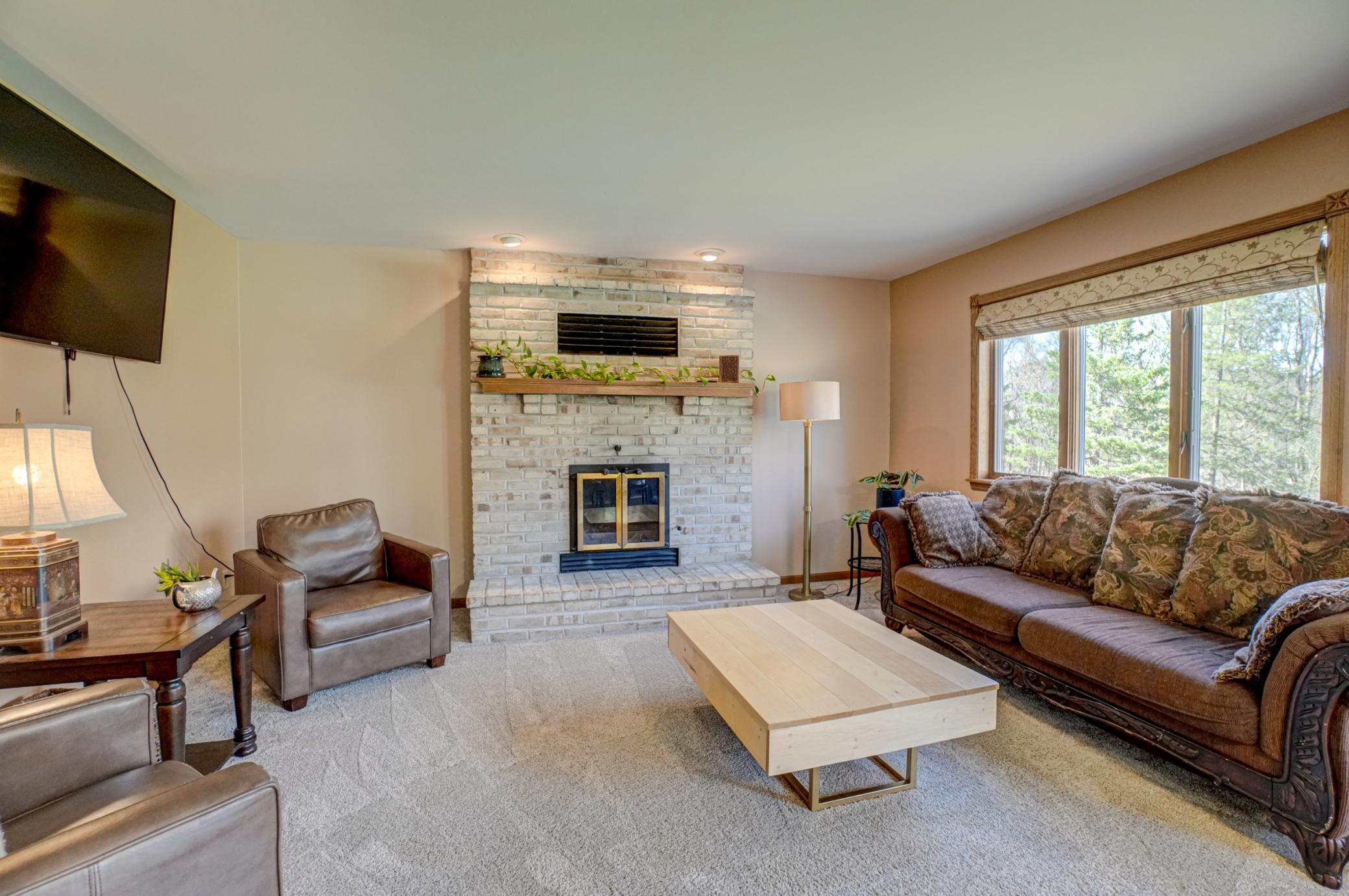922 Ridge Pass