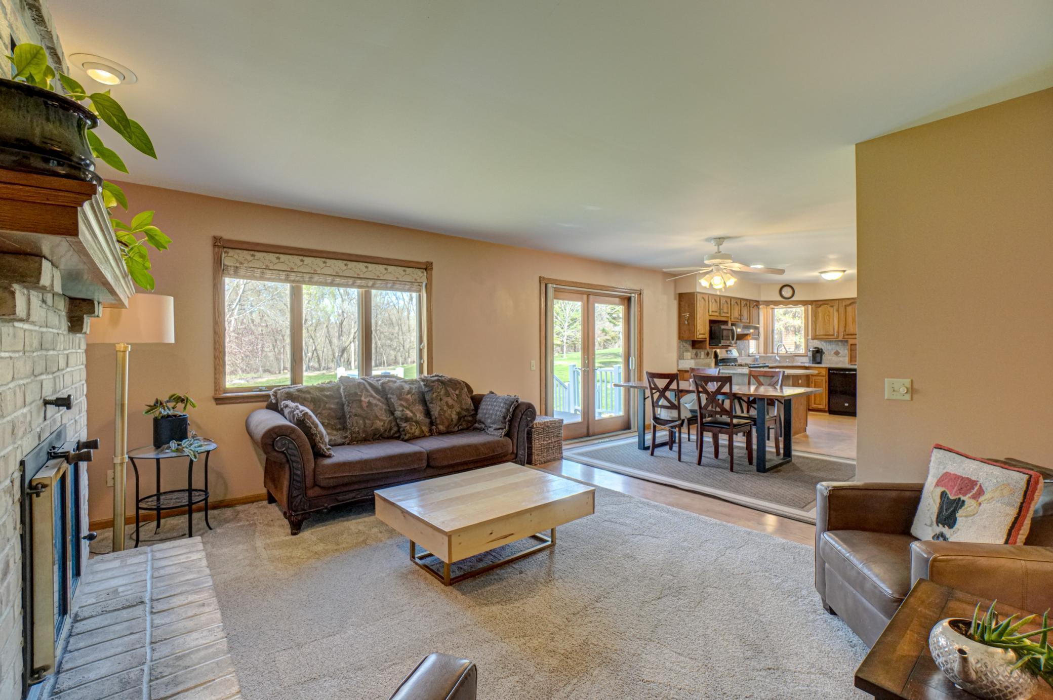 922 Ridge Pass