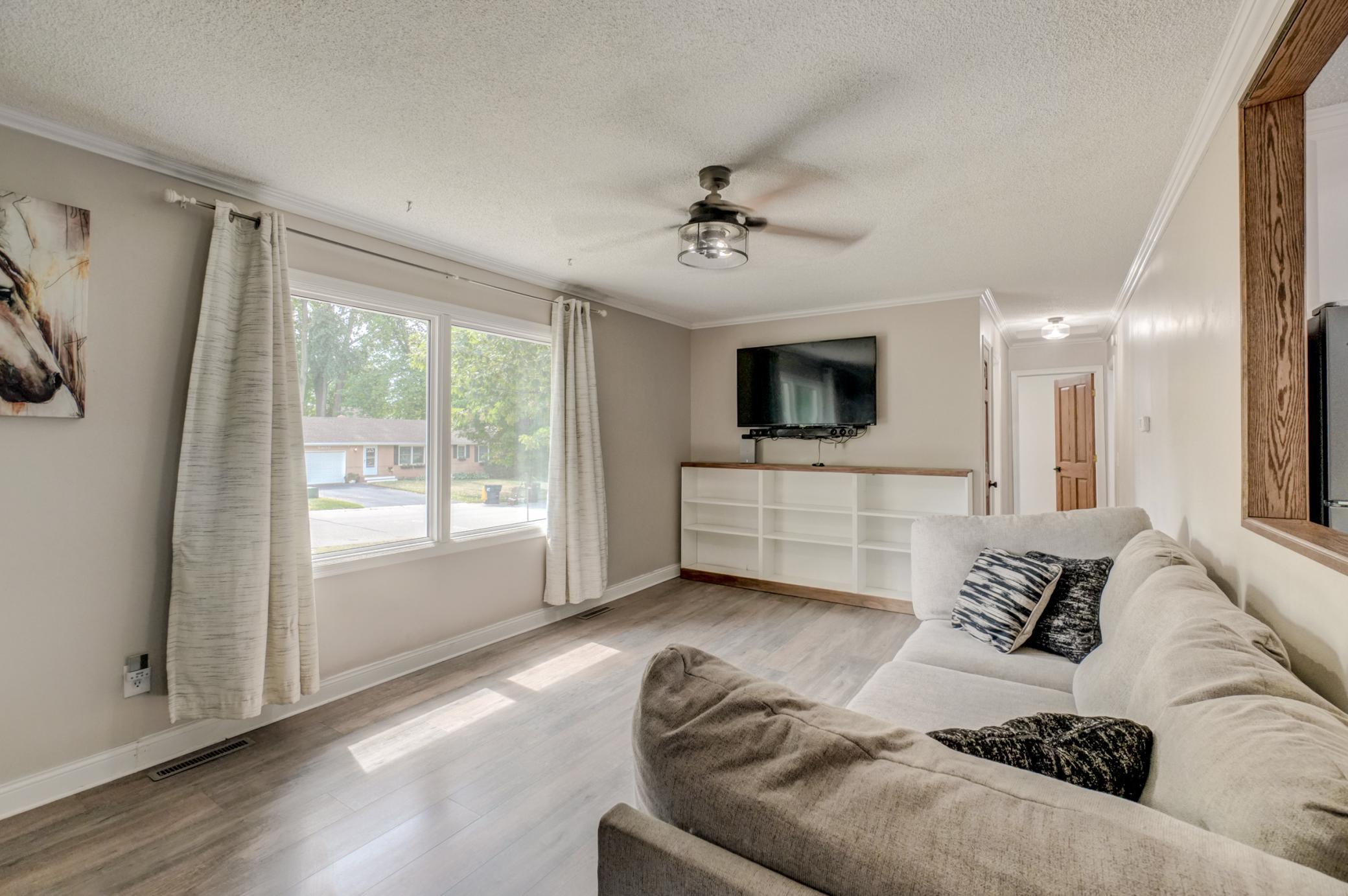 5783 Upper 183rd Street W