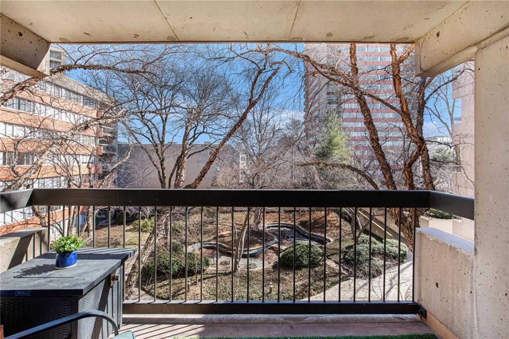 2525 Main Street Unit: 406