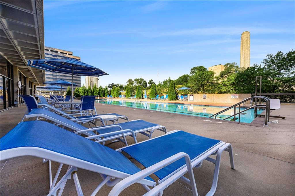 2525 Main Street Unit: 406