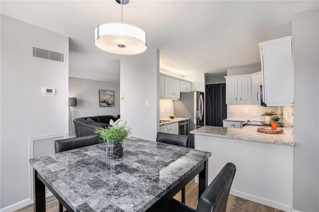 2525 Main Street Unit: 406