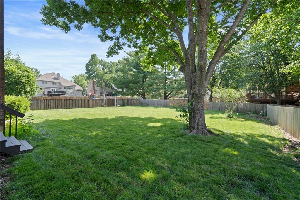 2020 NE Waterfield Drive