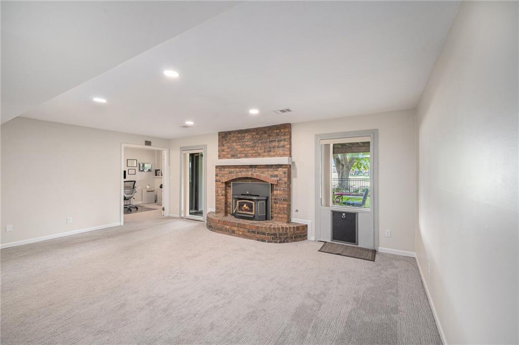 3920 SW Hidden Cove Drive