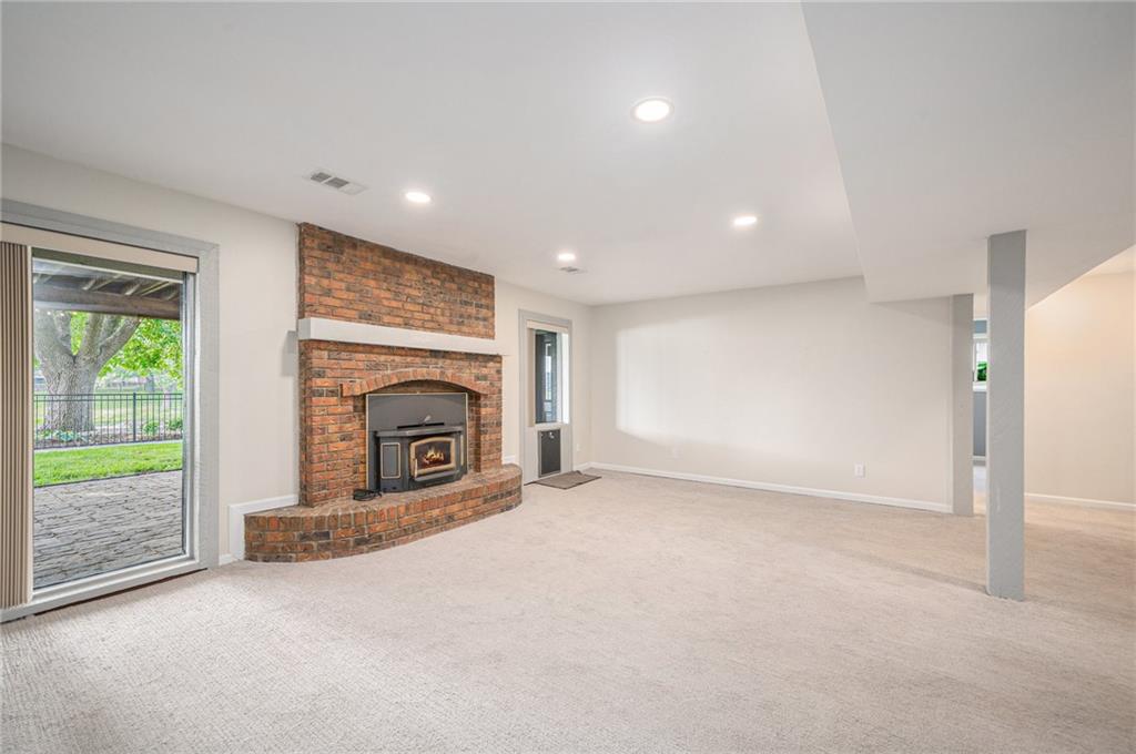 3920 SW Hidden Cove Drive