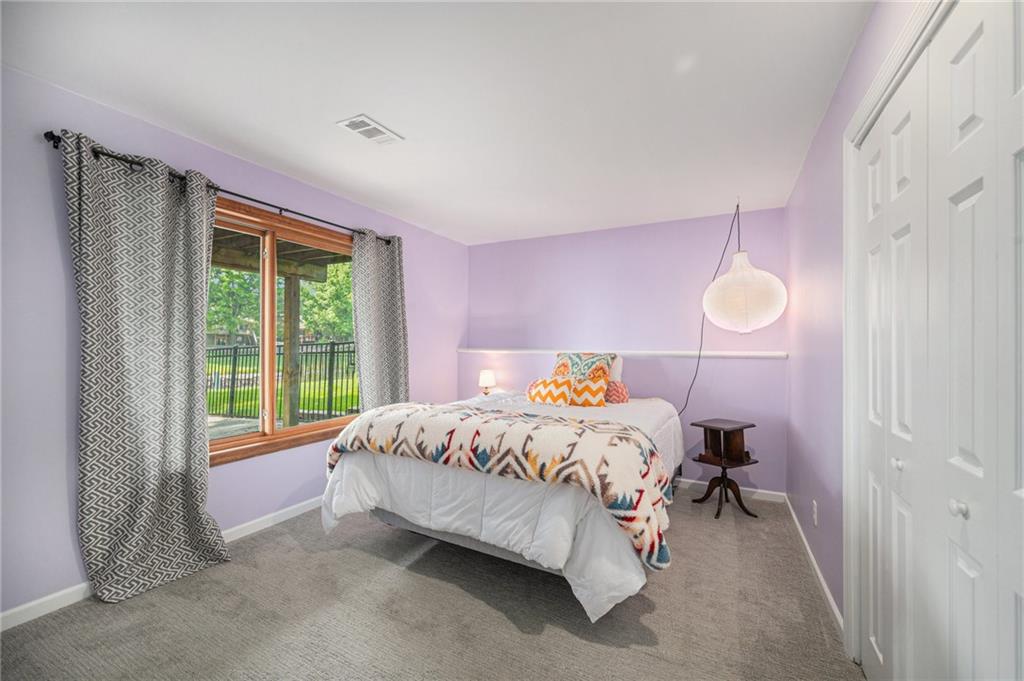 3920 SW Hidden Cove Drive