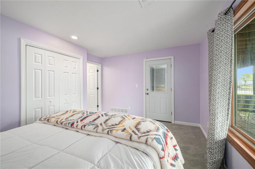 3920 SW Hidden Cove Drive