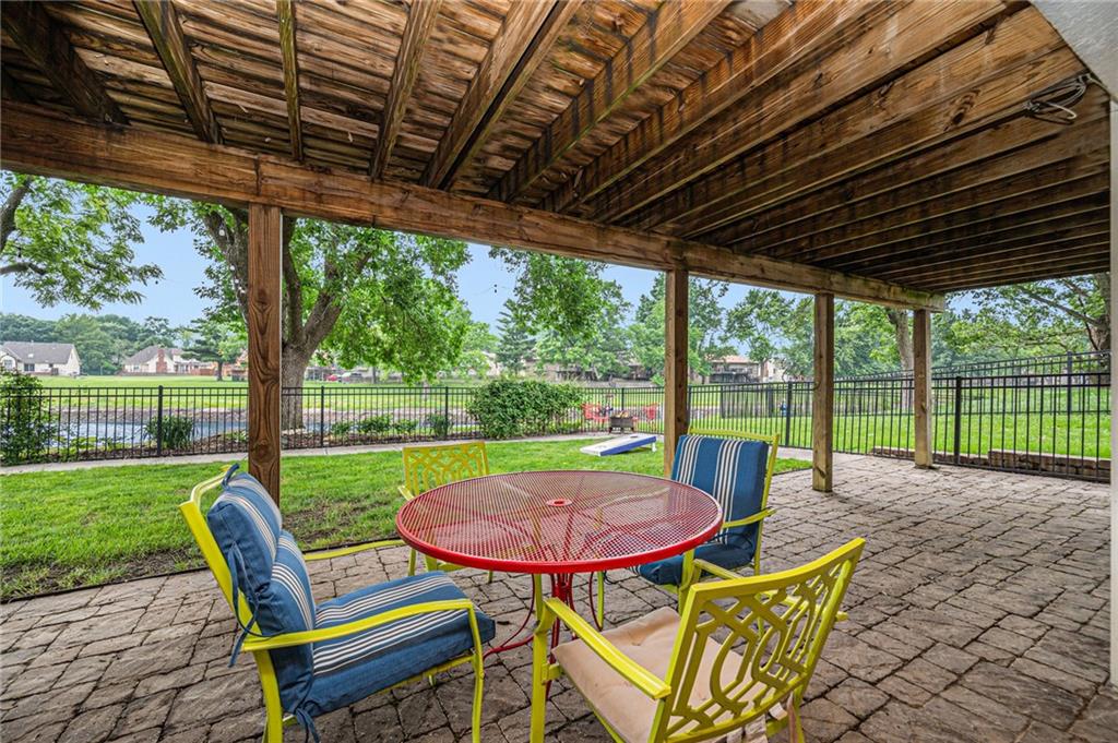 3920 SW Hidden Cove Drive