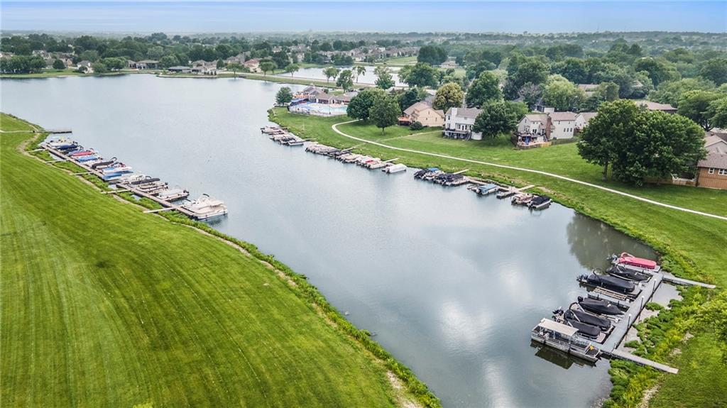 3920 SW Hidden Cove Drive