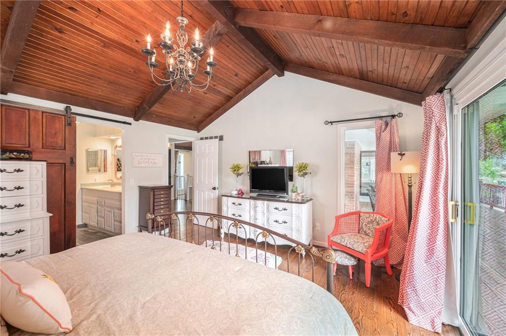 3920 SW Hidden Cove Drive