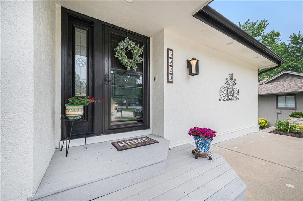 3920 SW Hidden Cove Drive