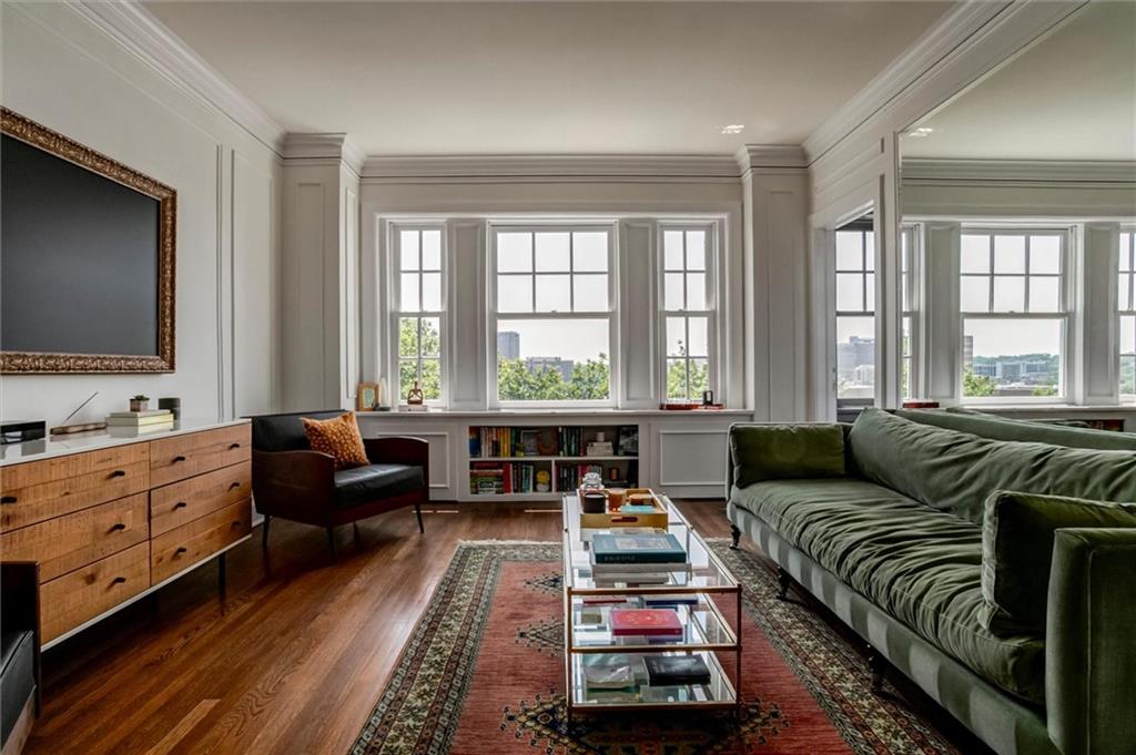 4618 Warwick Boulevard Unit: 7F