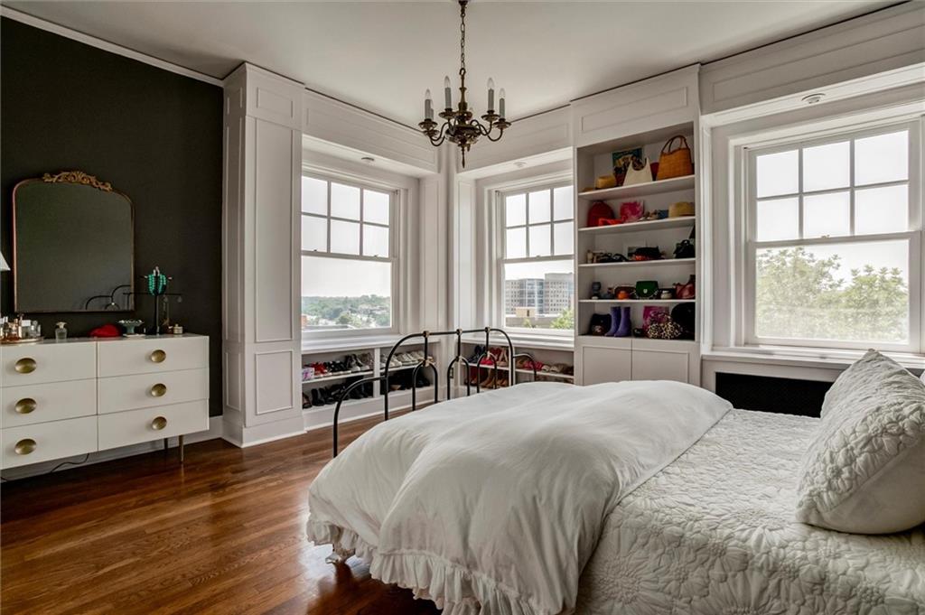 4618 Warwick Boulevard Unit: 7F