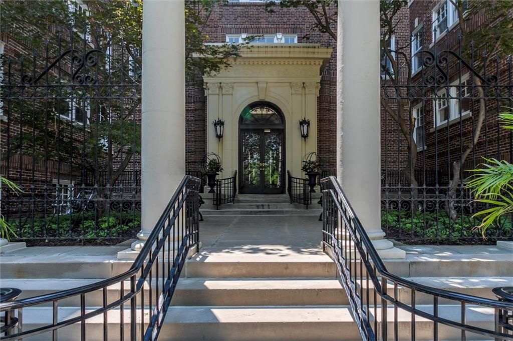 4618 Warwick Boulevard Unit: 7F